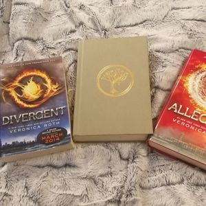 The Divergent Book Trilogy